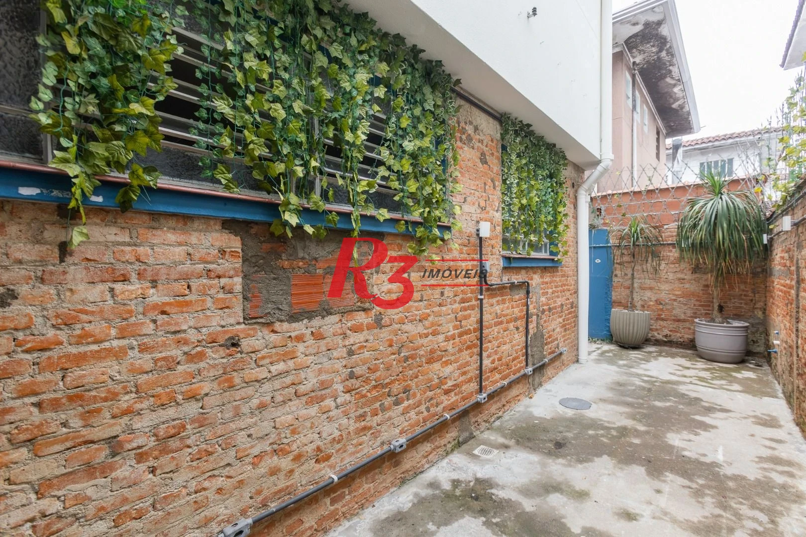 Casa para alugar, 91 m² por R$ 7.300,00/mês - Gonzaga - Santos/SP