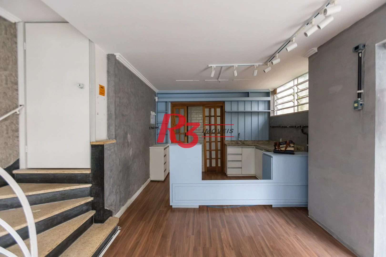 Casa para alugar, 91 m² por R$ 7.300,00/mês - Gonzaga - Santos/SP