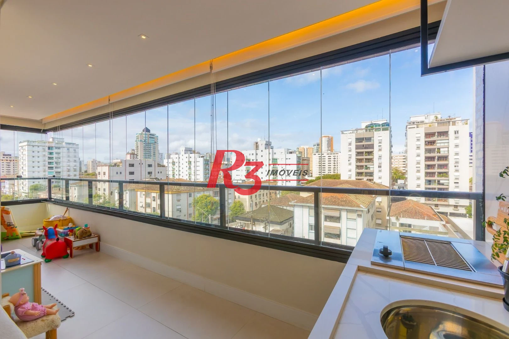 Apartamento com 3 dormitórios à venda, 116 m² por R$ 1.790.000,00 - Ponta da Praia - Santos/SP