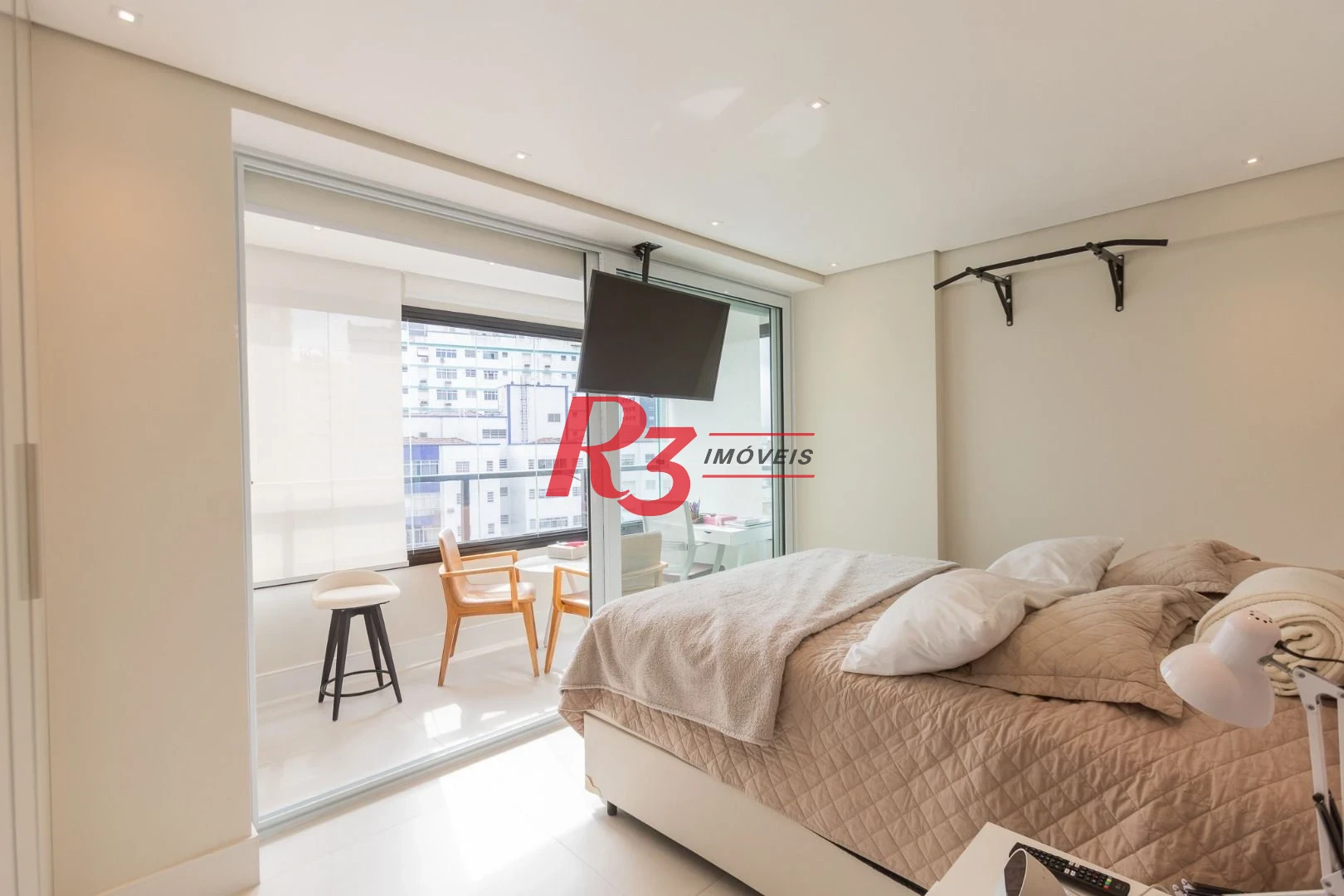 Apartamento com 3 dormitórios à venda, 116 m² por R$ 1.790.000,00 - Ponta da Praia - Santos/SP
