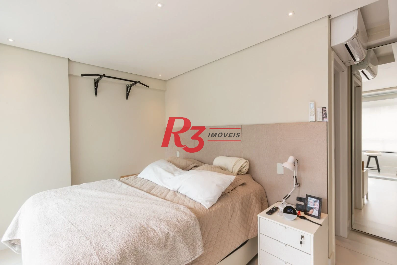 Apartamento com 3 dormitórios à venda, 116 m² por R$ 1.790.000,00 - Ponta da Praia - Santos/SP