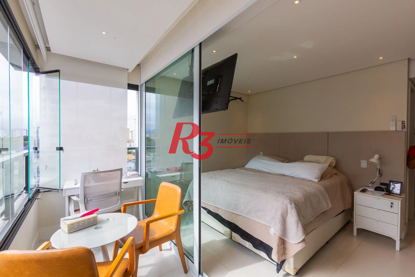 Apartamento com 3 dormitórios à venda, 116 m² por R$ 1.790.000,00 - Ponta da Praia - Santos/SP