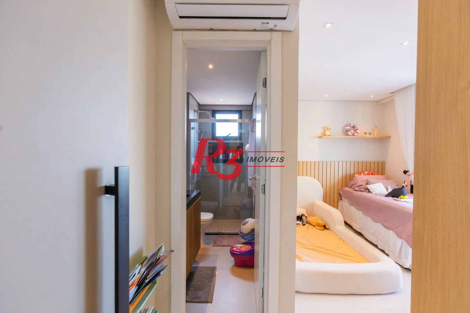 Apartamento com 3 dormitórios à venda, 116 m² por R$ 1.790.000,00 - Ponta da Praia - Santos/SP