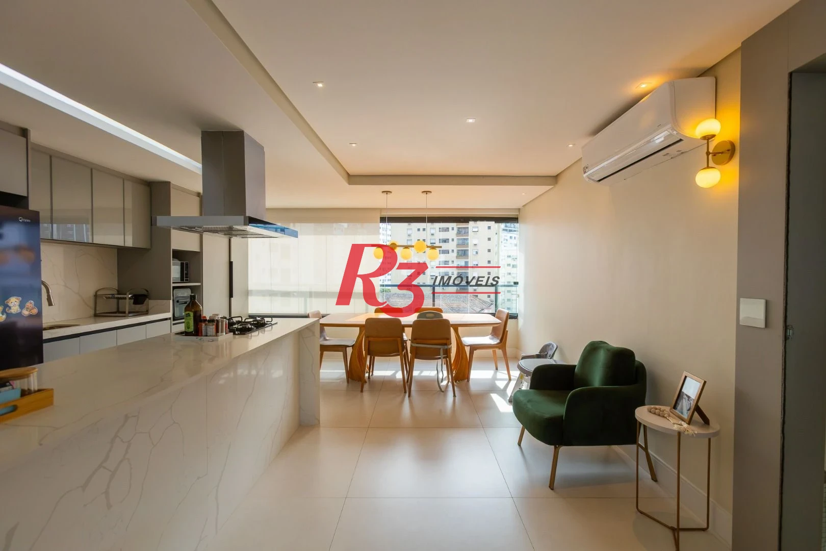 Apartamento com 3 dormitórios à venda, 116 m² por R$ 1.790.000,00 - Ponta da Praia - Santos/SP
