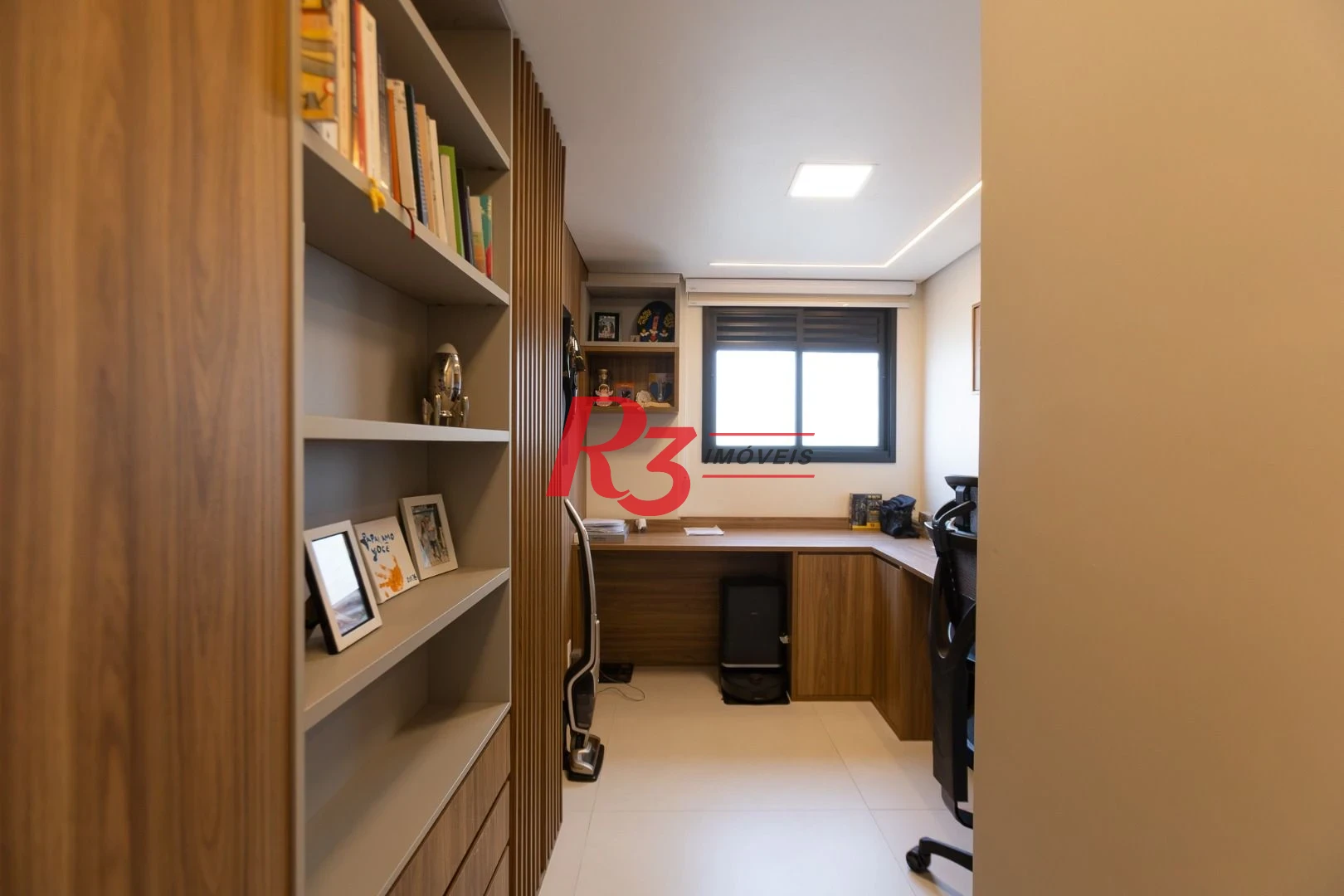 Apartamento com 3 dormitórios à venda, 116 m² por R$ 1.790.000,00 - Ponta da Praia - Santos/SP