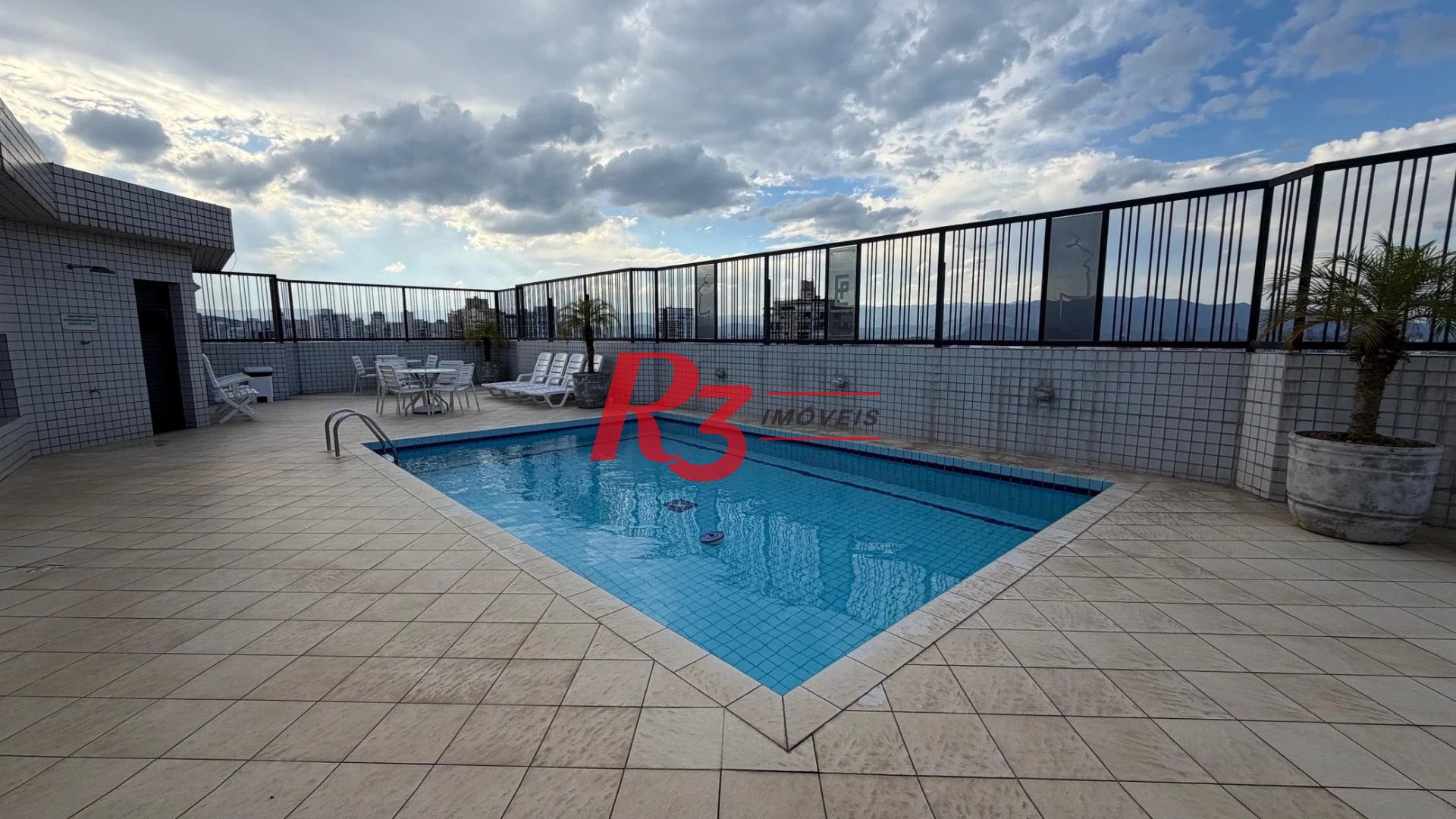 Apartamento com 3 dormitórios para alugar, 137 m² por R$ 9.000,00/mês - Aparecida - Santos/SP