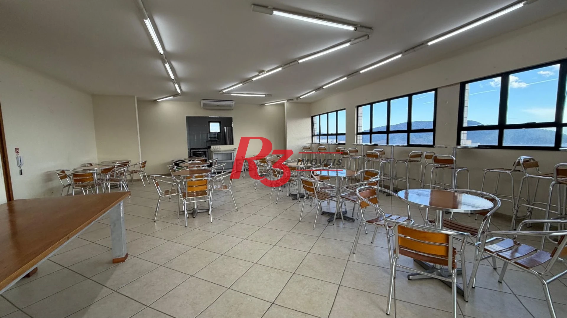 Apartamento com 3 dormitórios para alugar, 137 m² por R$ 9.000,00/mês - Aparecida - Santos/SP