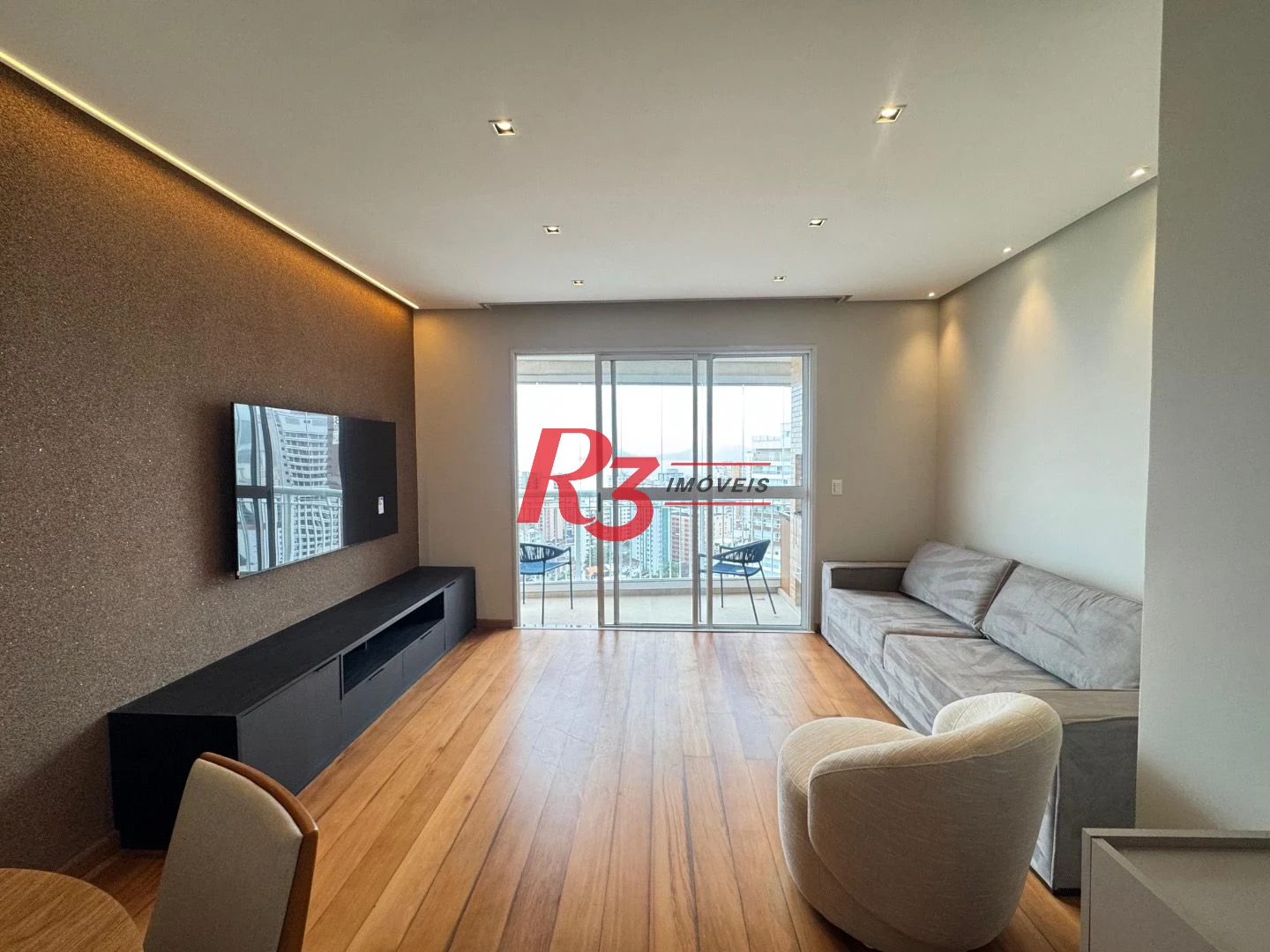 Apartamento com 3 dormitórios para alugar, 103 m² por R$ 12.000,00/mês - Gonzaga - Santos/SP