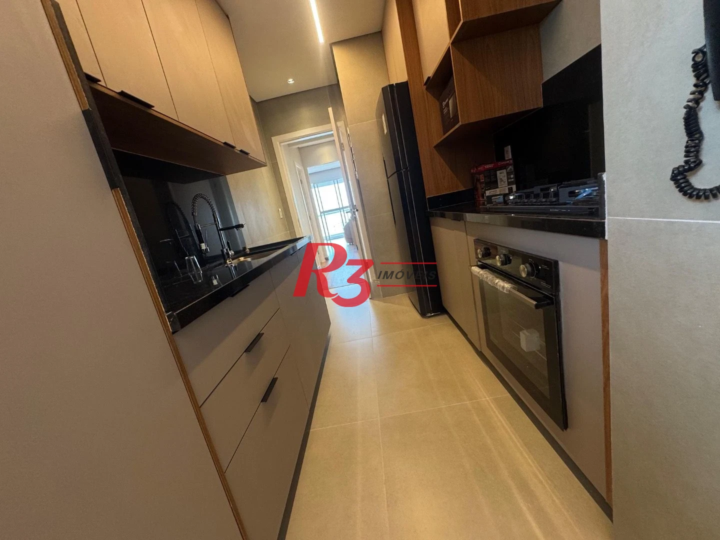 Apartamento com 3 dormitórios para alugar, 103 m² por R$ 12.000,00/mês - Gonzaga - Santos/SP