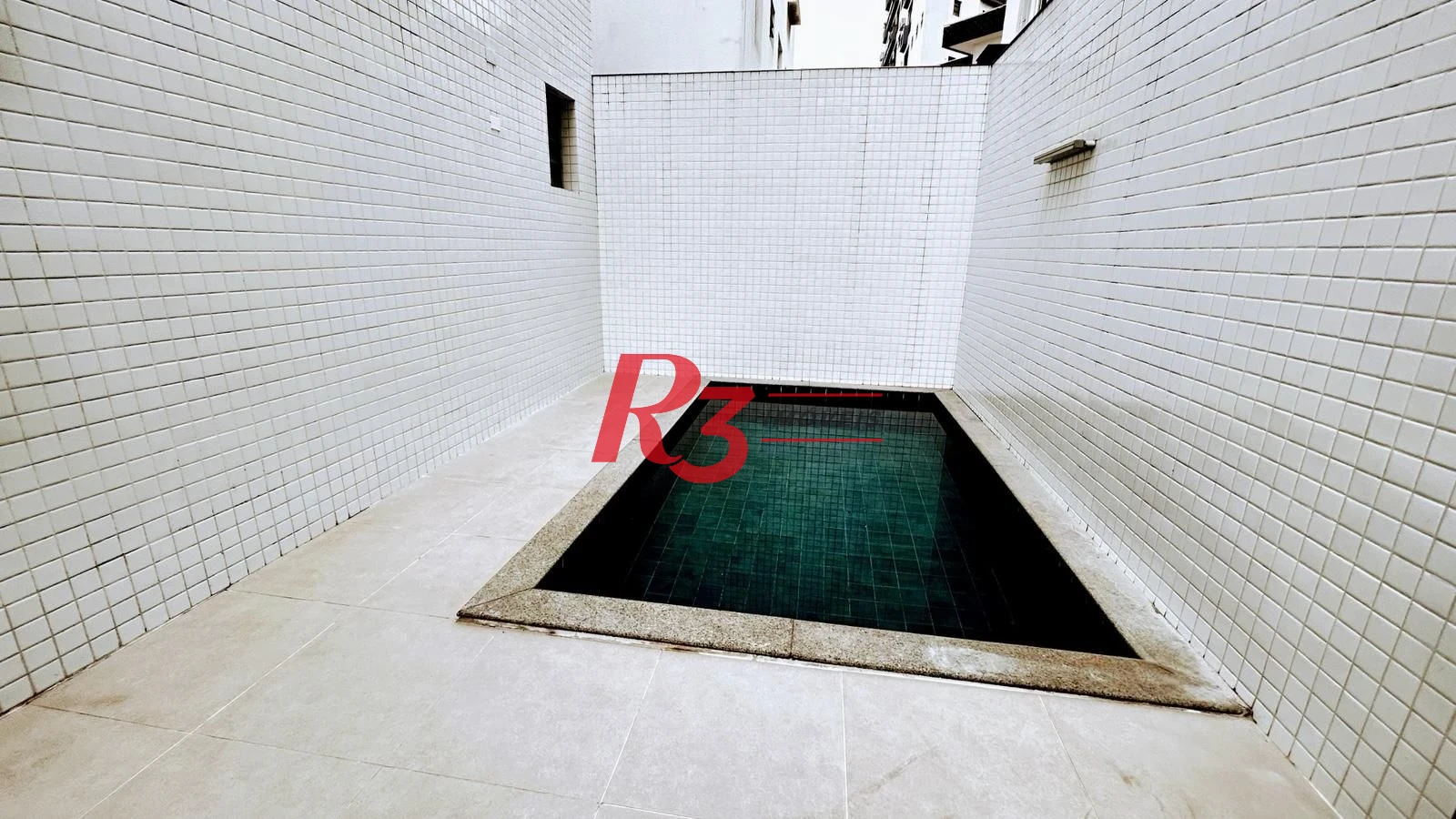 Casa com 3 dormitórios à venda, 156 m² por R$ 1.200.000,00 - Embaré - Santos/SP