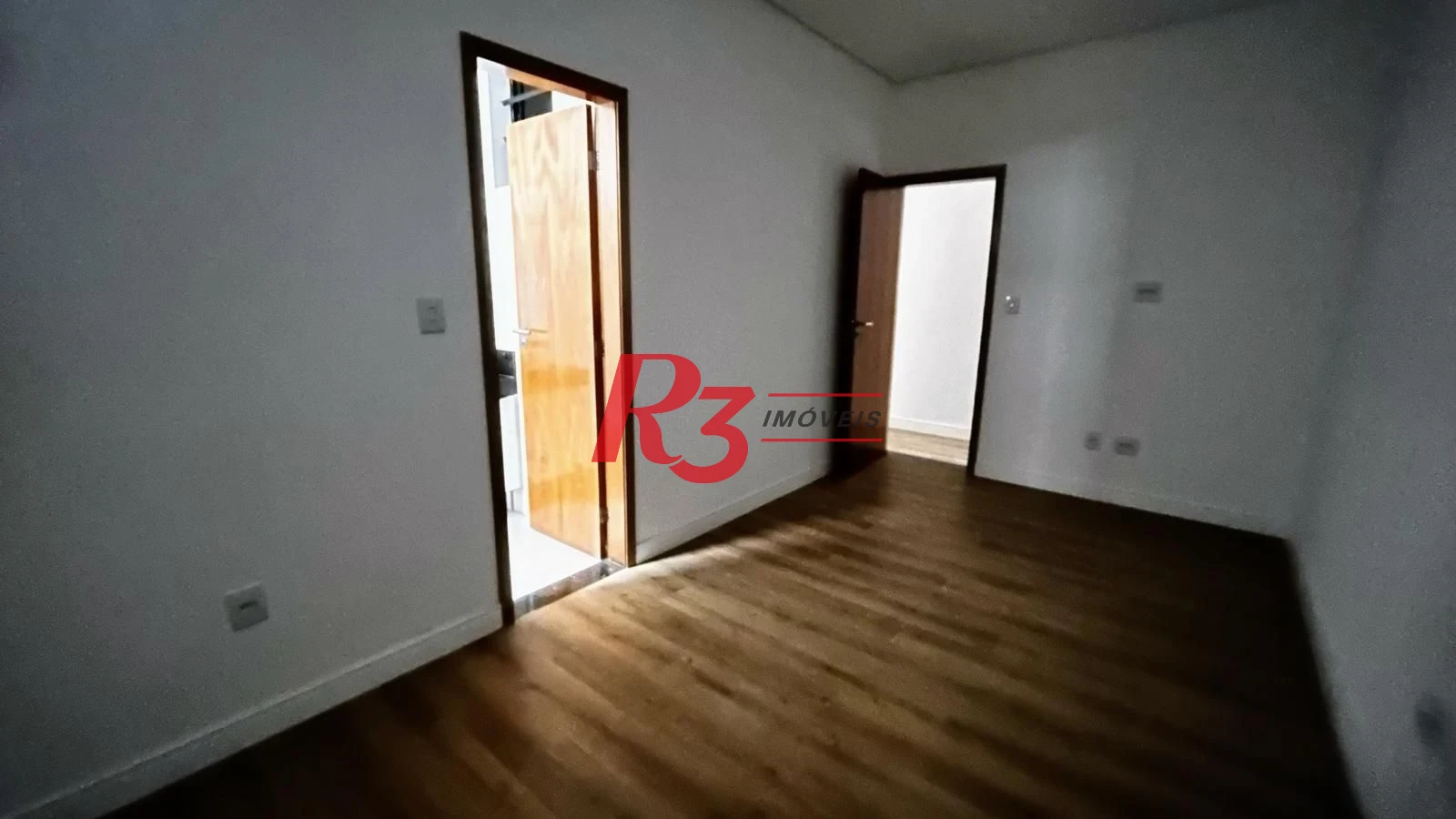 Casa com 3 dormitórios à venda, 156 m² por R$ 1.200.000,00 - Embaré - Santos/SP