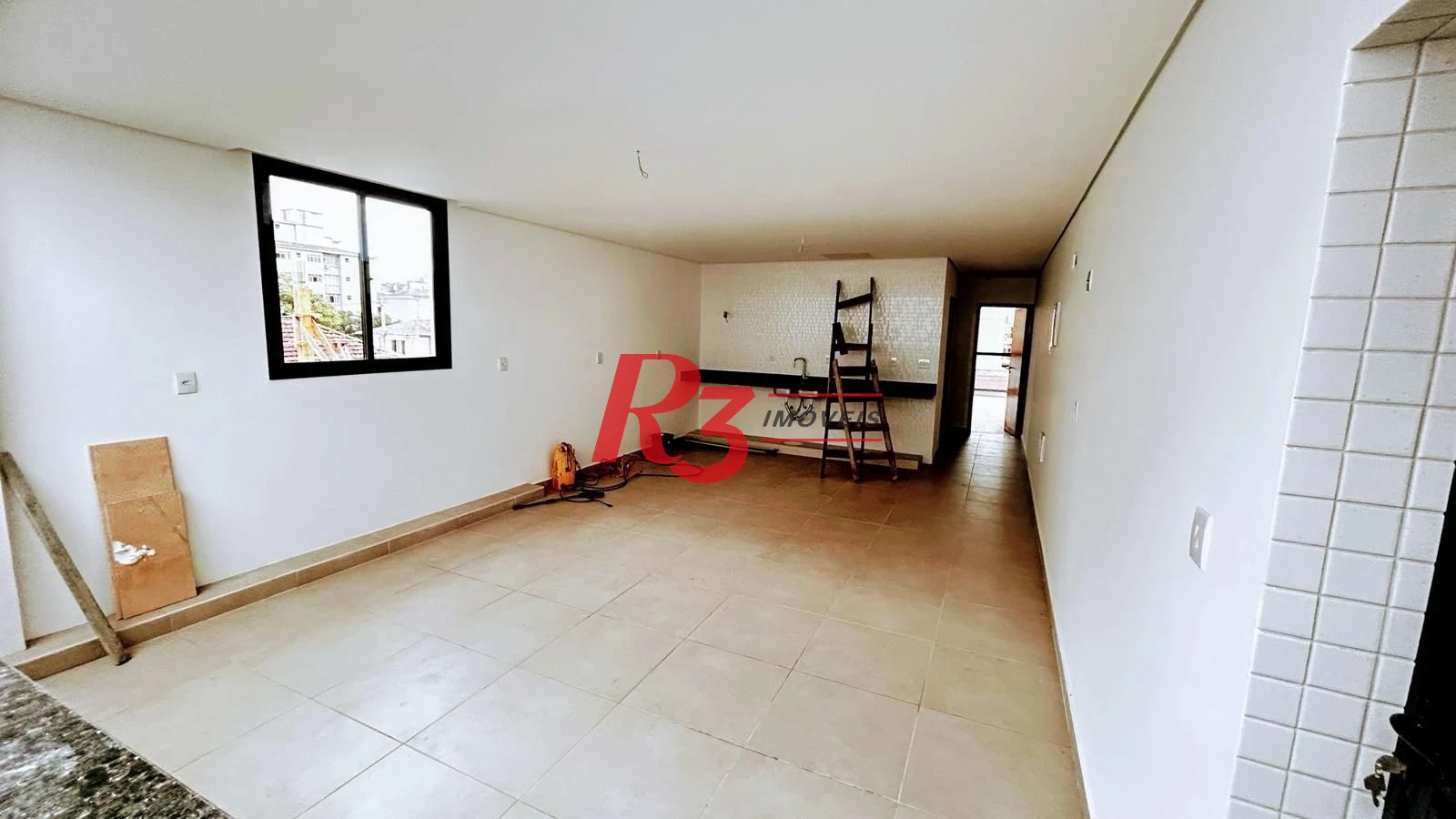 Casa com 3 dormitórios à venda, 244 m² por R$ 1.700.000,00 - Embaré - Santos/SP