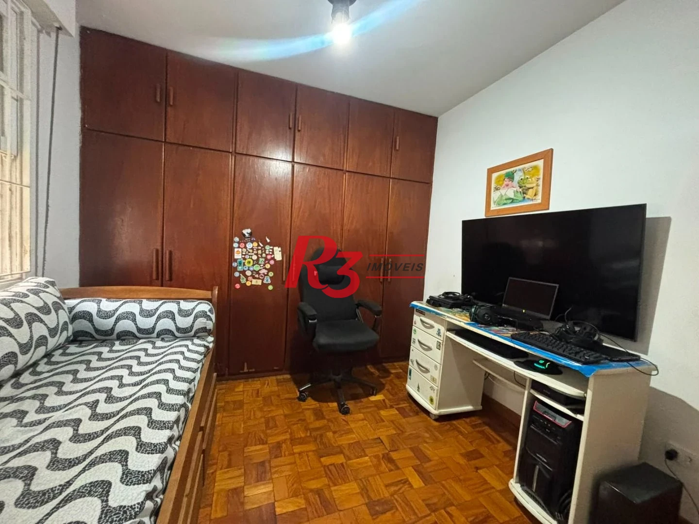 Apartamento com 3 dormitórios à venda, 90 m² por R$ 450.000,00 - Gonzaga - Santos/SP