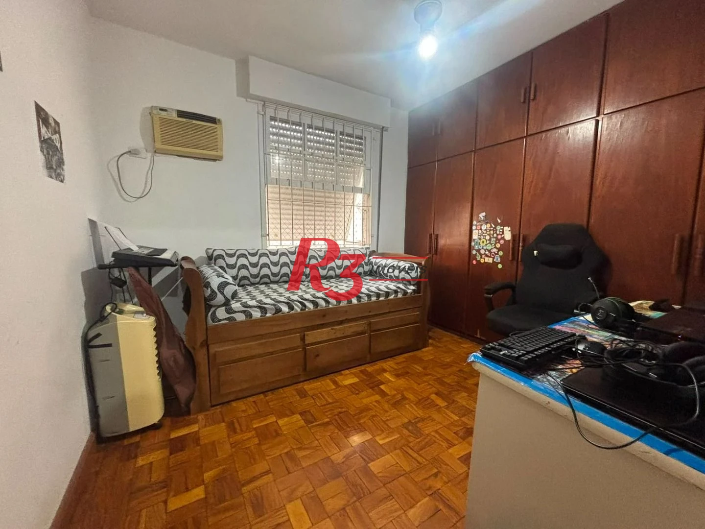 Apartamento com 3 dormitórios à venda, 90 m² por R$ 450.000,00 - Gonzaga - Santos/SP