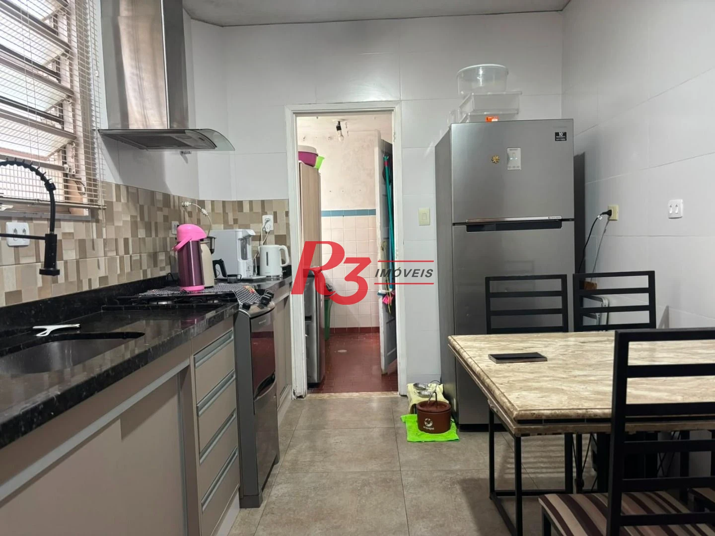 Apartamento com 3 dormitórios à venda, 90 m² por R$ 450.000,00 - Gonzaga - Santos/SP
