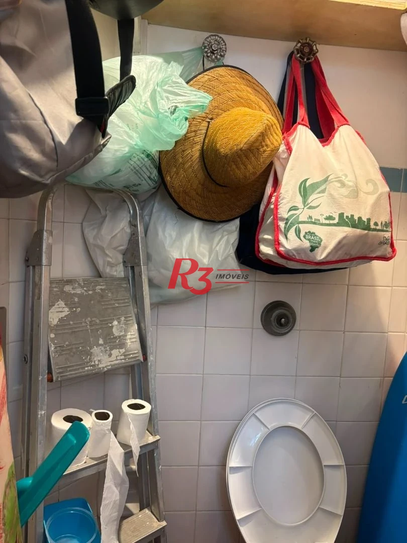 Apartamento com 3 dormitórios à venda, 90 m² por R$ 450.000,00 - Gonzaga - Santos/SP