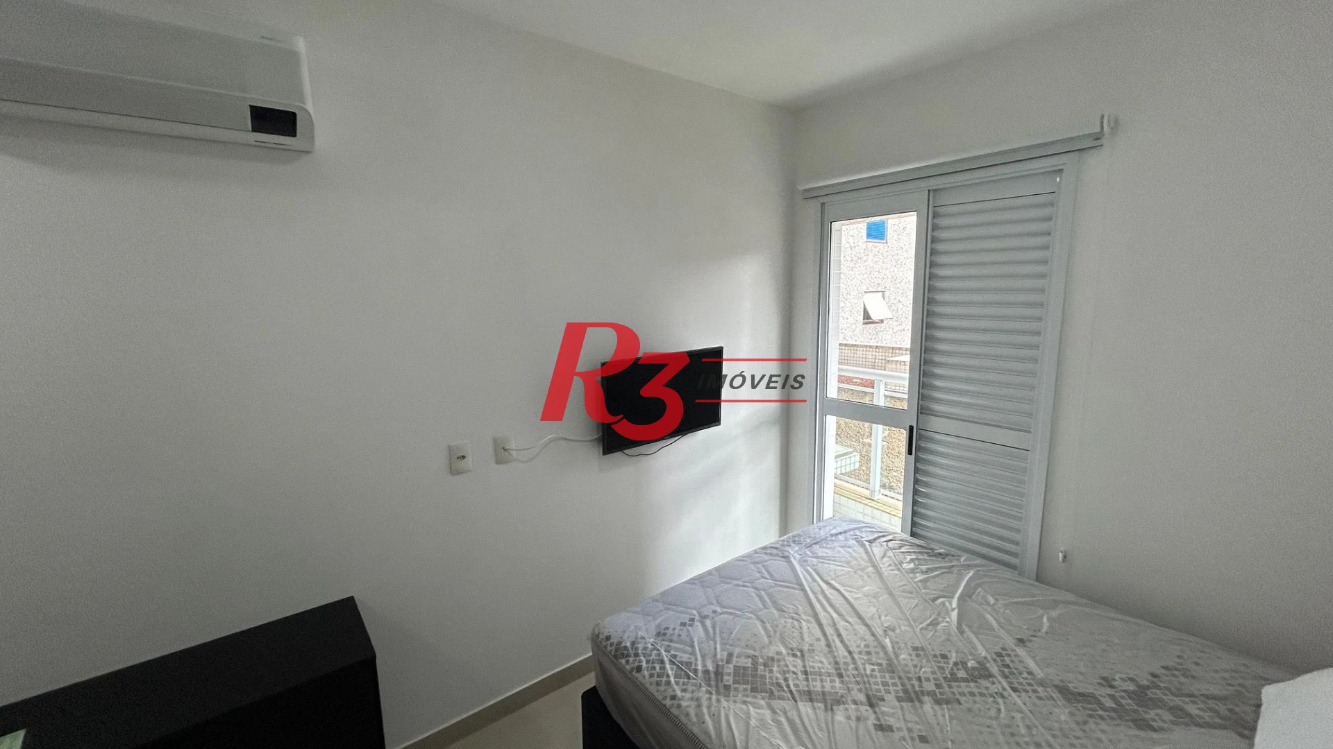 Apartamento com 1 dormitório para alugar, 54 m² por R$ 5.263,00/mês - José Menino - Santos/SP