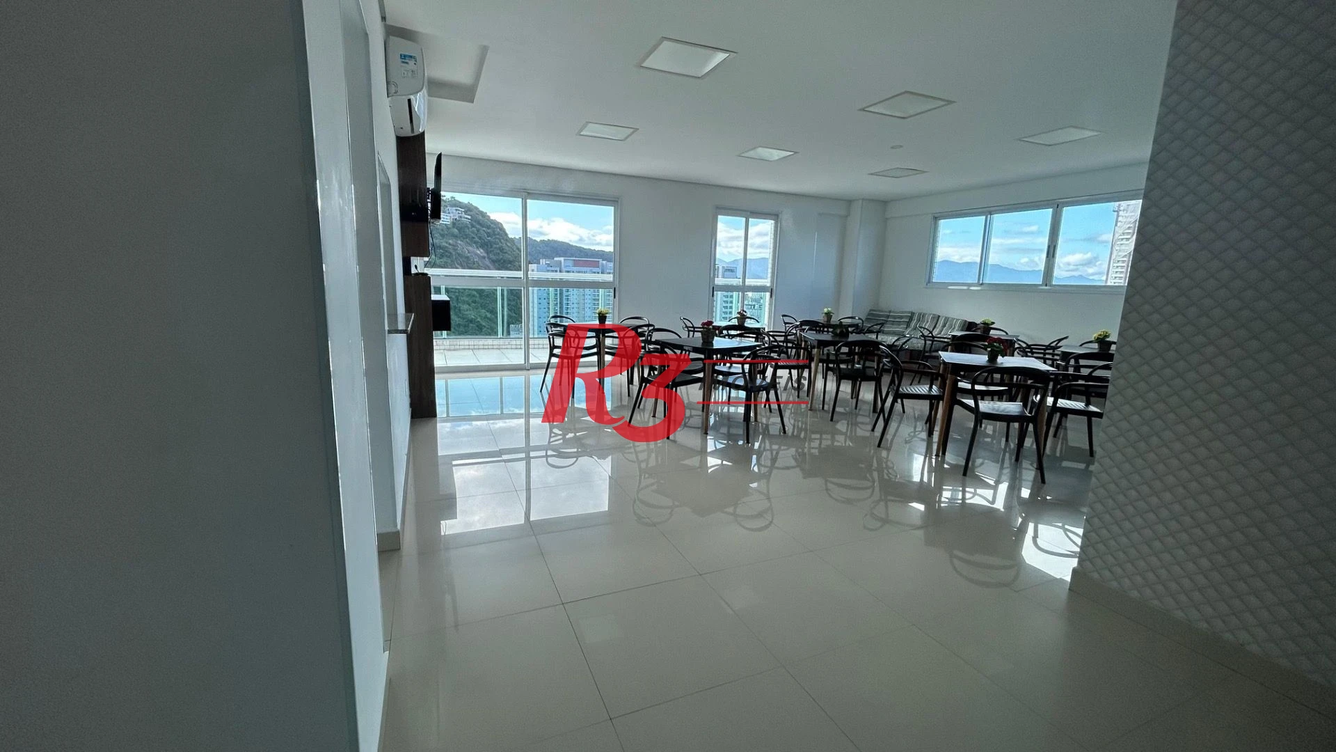 Apartamento com 1 dormitório para alugar, 54 m² por R$ 5.263,00/mês - José Menino - Santos/SP