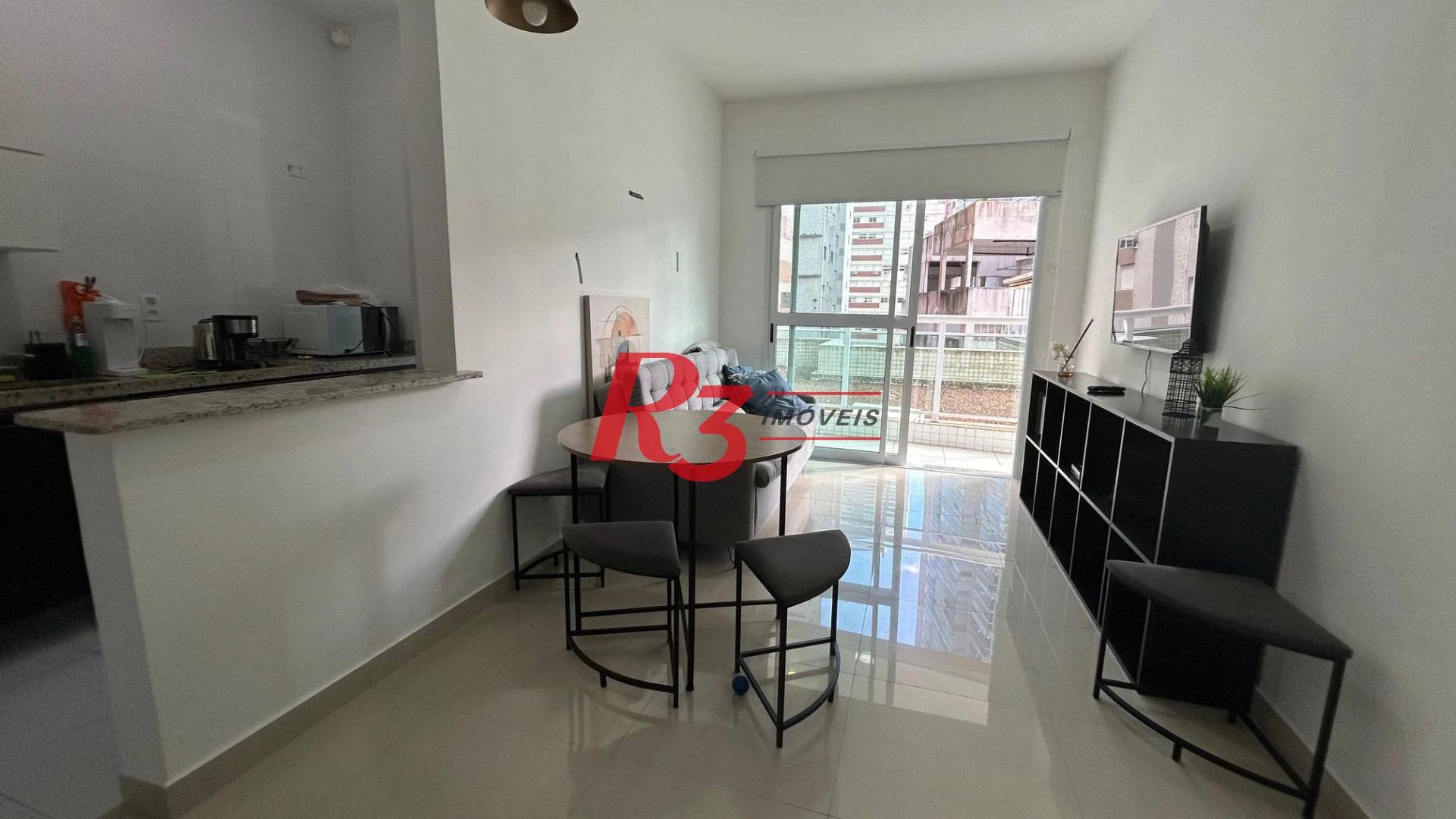 Apartamento com 1 dormitório para alugar, 54 m² por R$ 5.263,00/mês - José Menino - Santos/SP