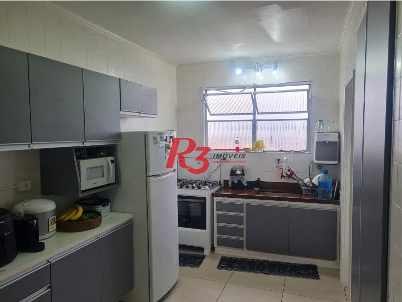 Apartamento com 2 dormitórios à venda, 88 m² por R$ 640.000,00 - Gonzaga - Santos/SP