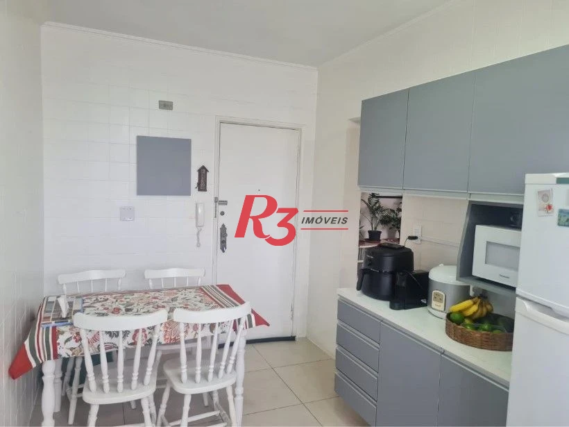 Apartamento com 2 dormitórios à venda, 88 m² por R$ 640.000,00 - Gonzaga - Santos/SP