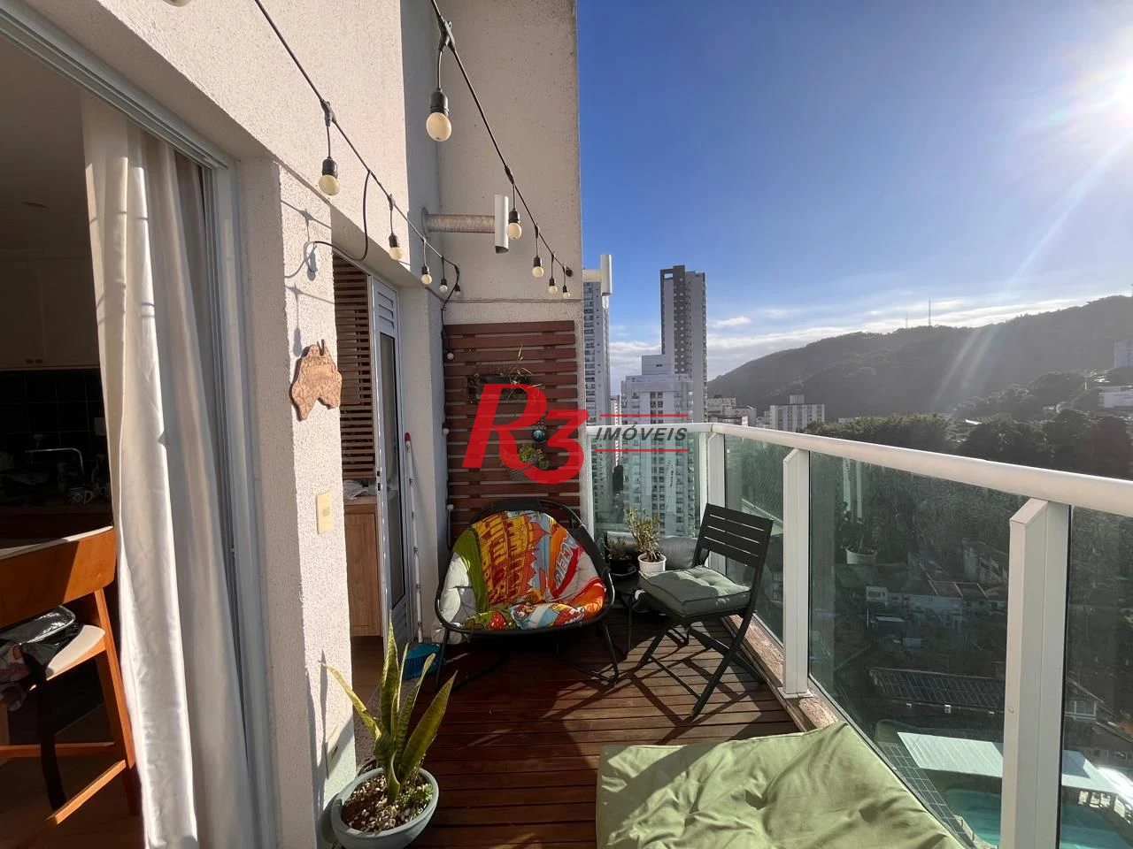 Apartamento Duplex 02 dormitórios mobiliado para Locação