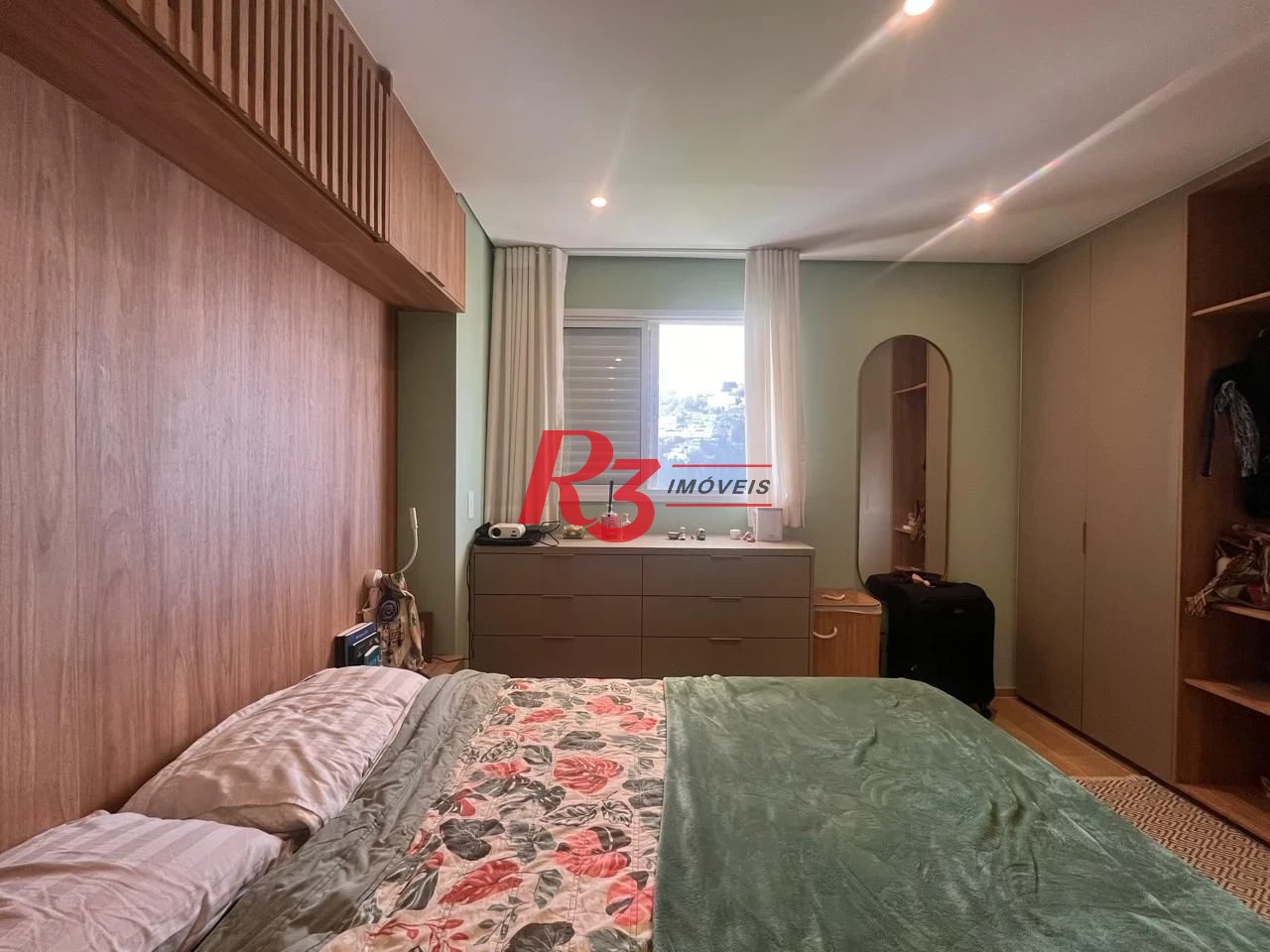 Apartamento Duplex 02 dormitórios mobiliado para Locação