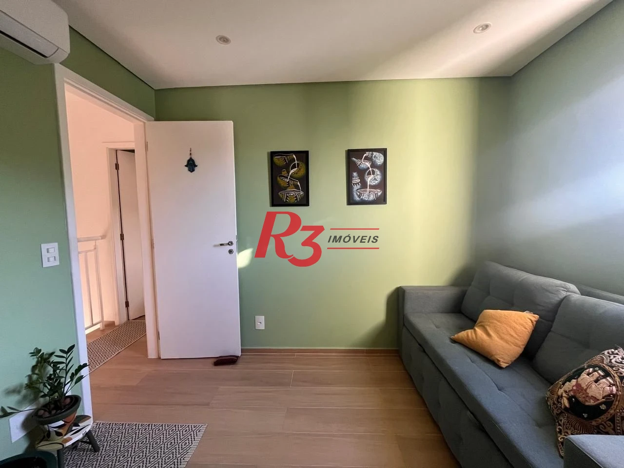 Apartamento Duplex 02 dormitórios mobiliado para Locação