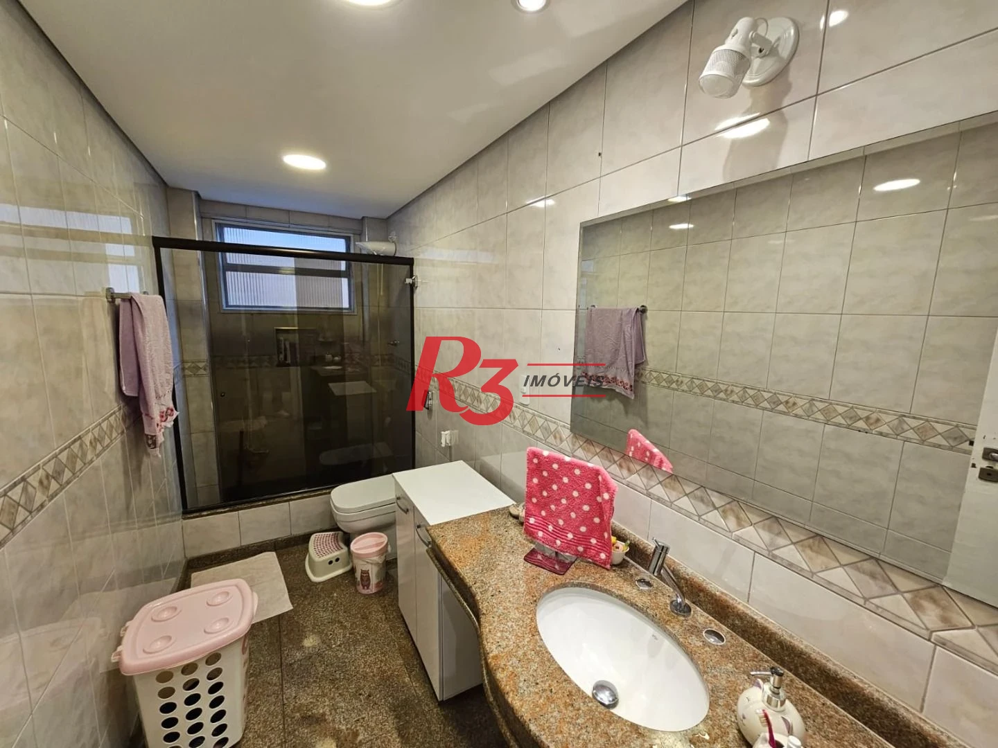 Apartamento com 3 dormitórios à venda, 166 m² por R$ 900.000,00 - José Menino - Santos/SP