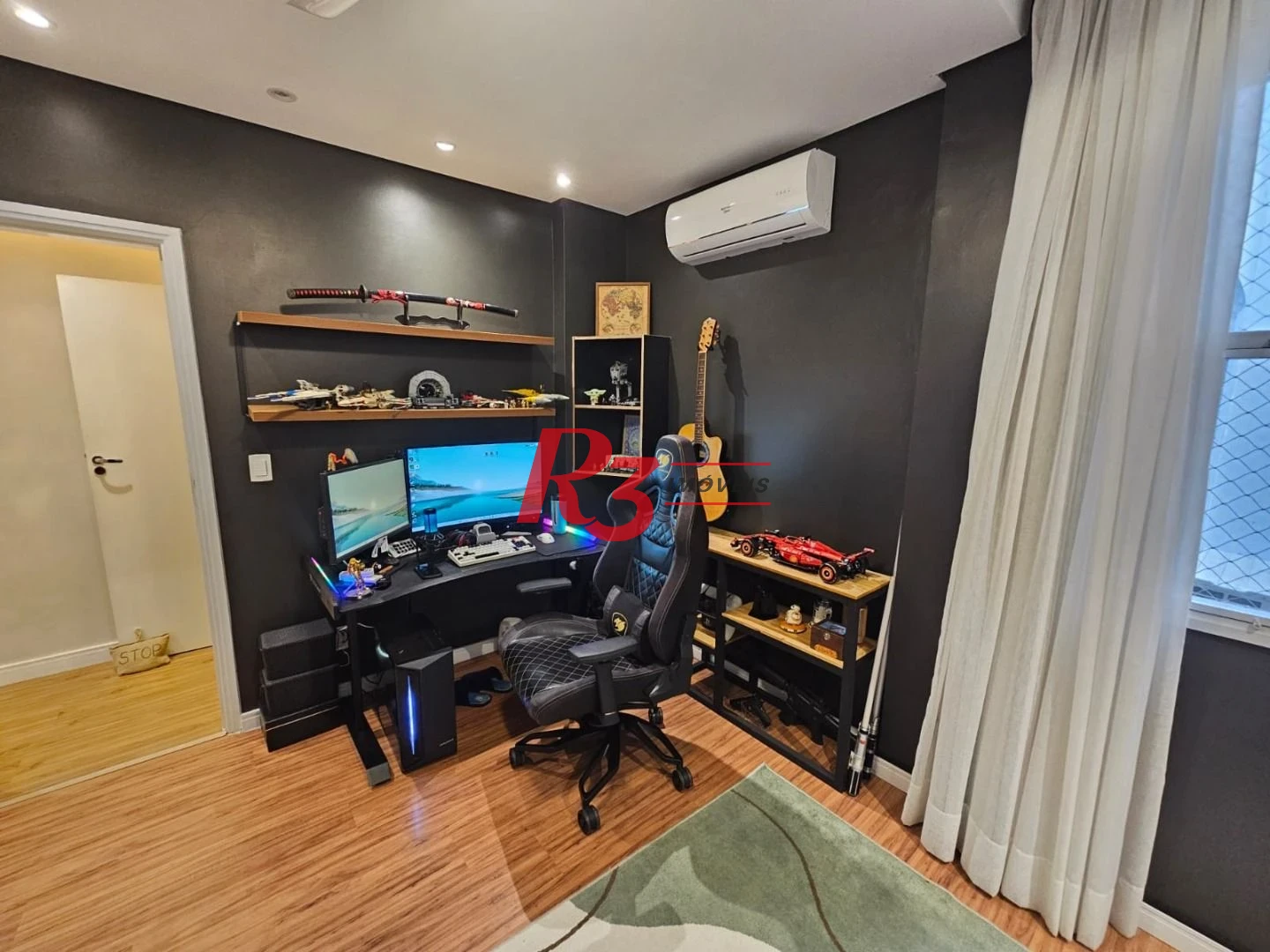 Apartamento com 3 dormitórios à venda, 166 m² por R$ 900.000,00 - José Menino - Santos/SP