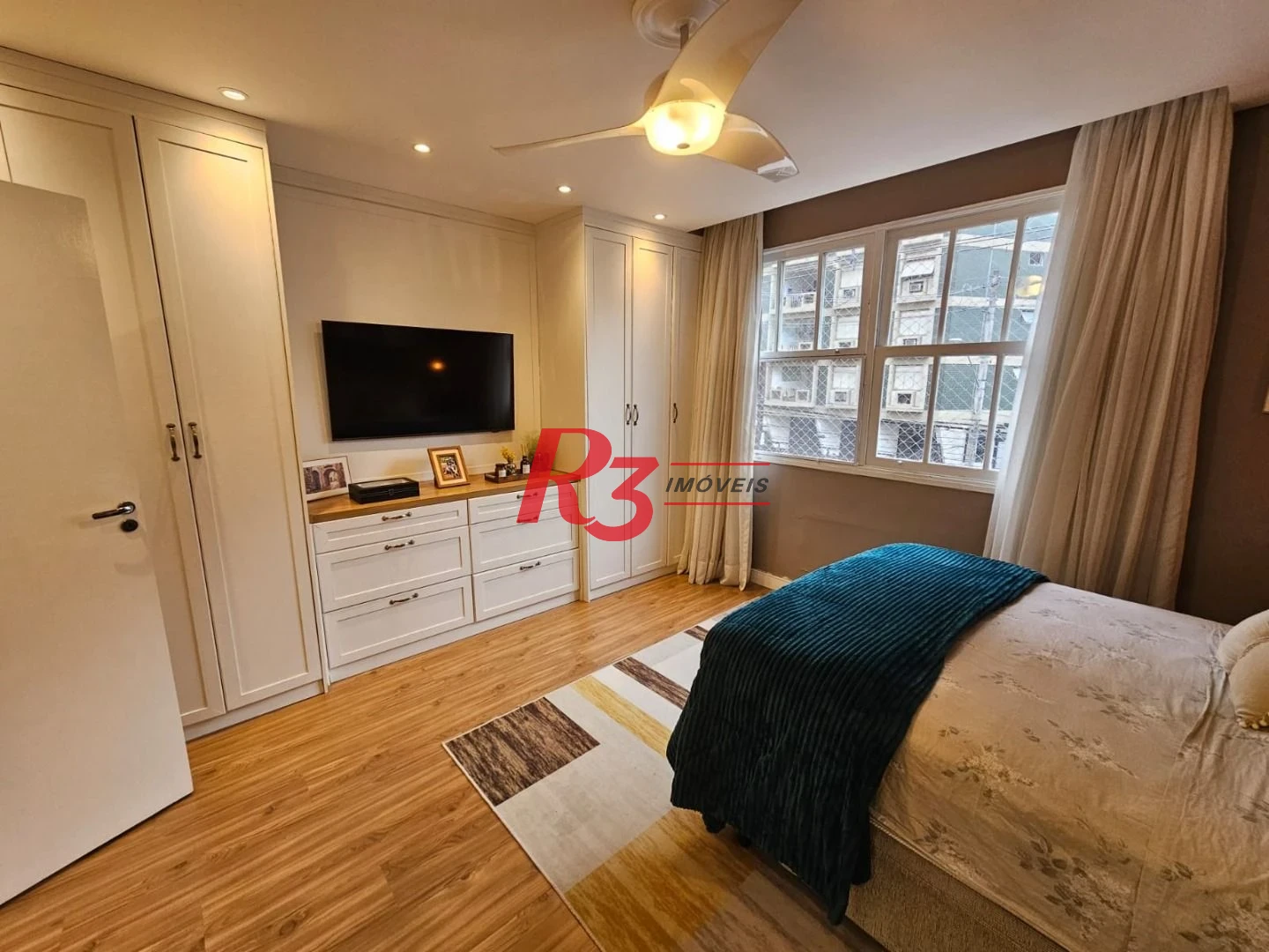 Apartamento com 3 dormitórios à venda, 166 m² por R$ 900.000,00 - José Menino - Santos/SP