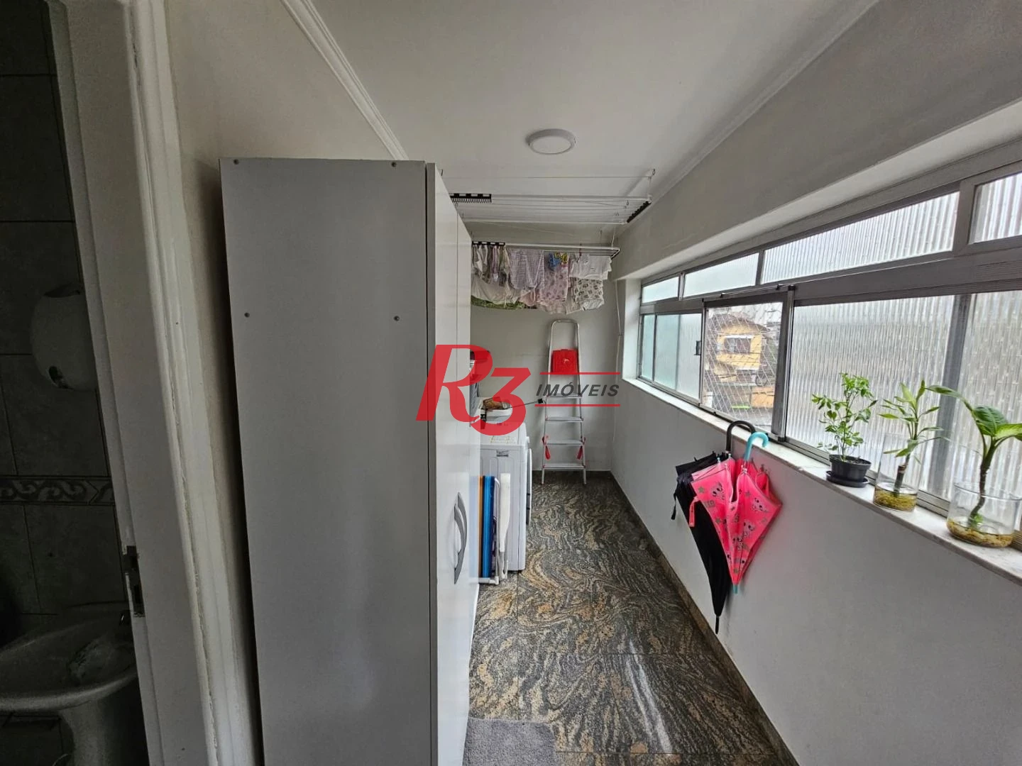 Apartamento com 3 dormitórios à venda, 166 m² por R$ 900.000,00 - José Menino - Santos/SP