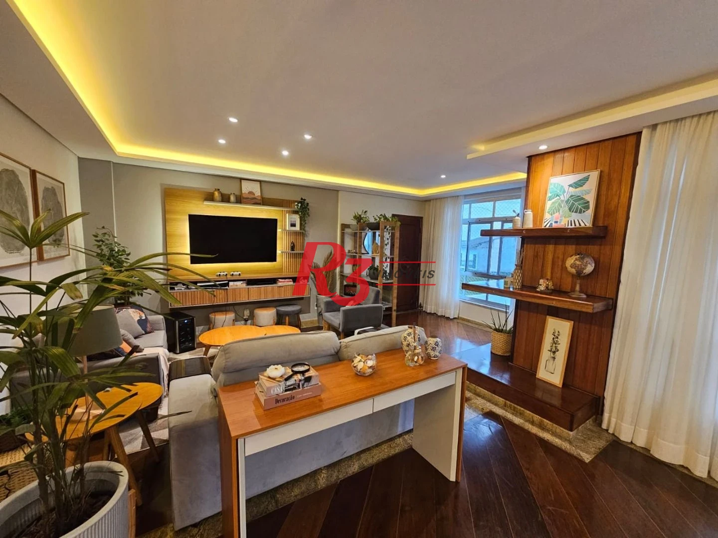 Apartamento com 3 dormitórios à venda, 166 m² por R$ 900.000,00 - José Menino - Santos/SP