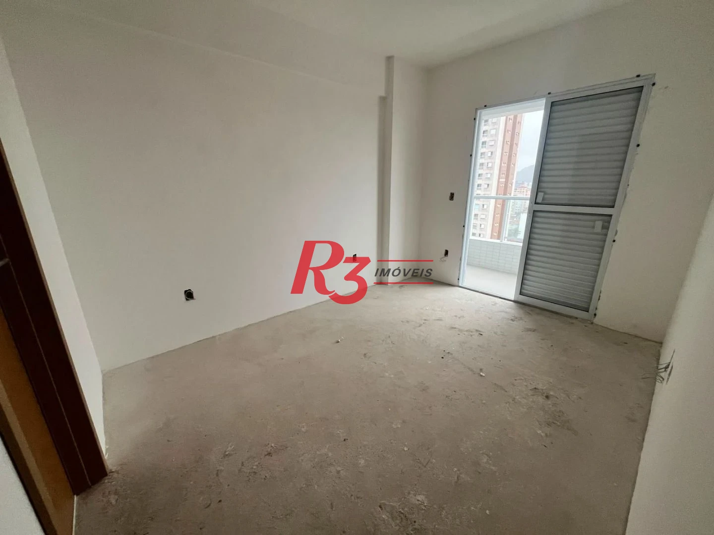 Apartamento com 2 dormitórios à venda, 72 m² por R$ 850.000,00 - Encruzilhada - Santos/SP