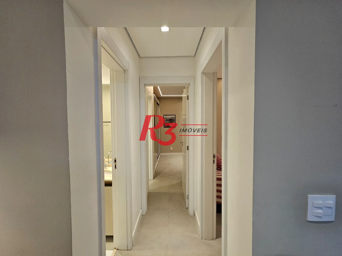Apartamento com 2 dormitórios para alugar, 62 m² por R$ 5.000,00/mês - Marapé - Santos/SP