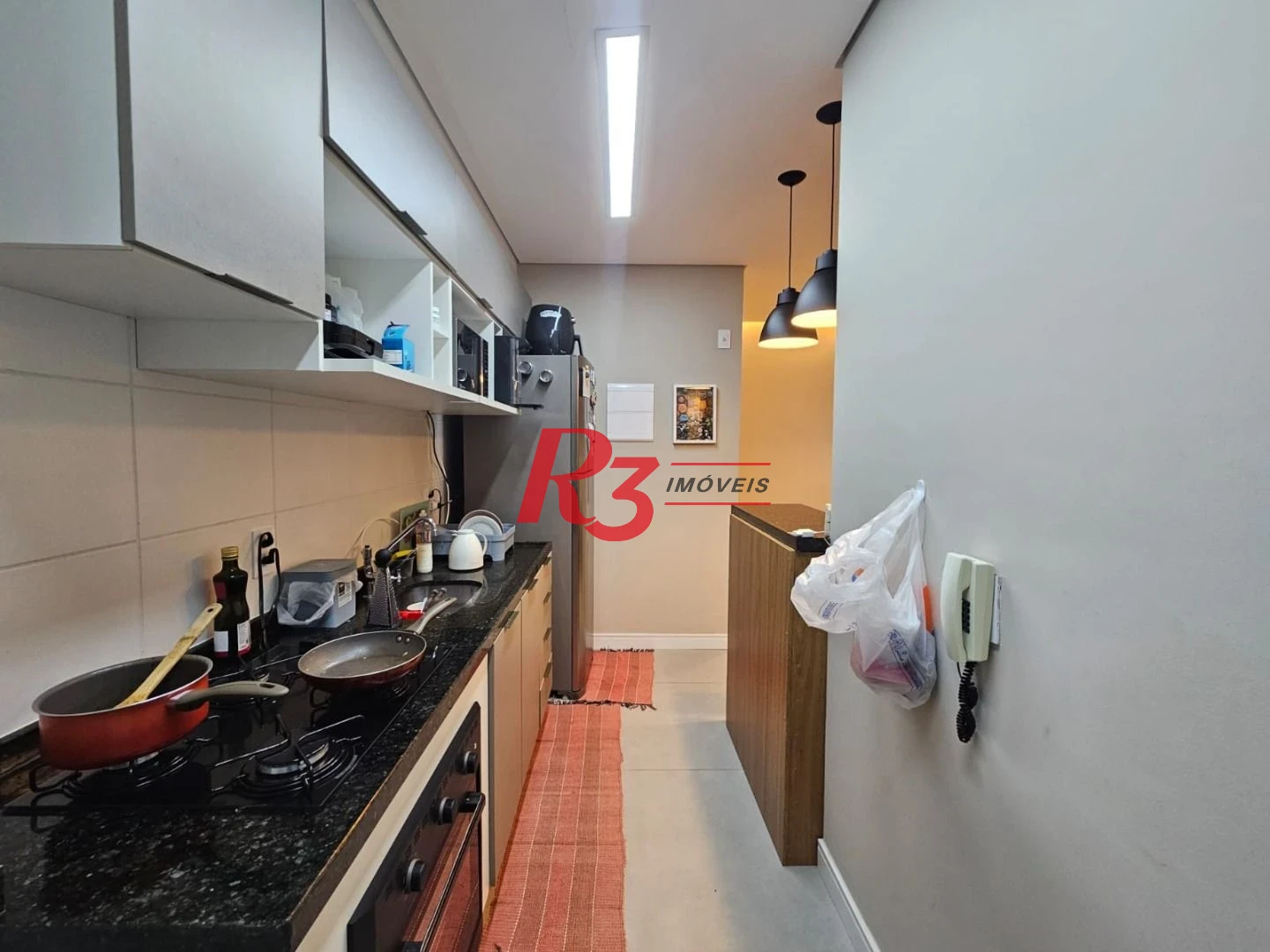 Apartamento com 2 dormitórios para alugar, 62 m² por R$ 5.000,00/mês - Marapé - Santos/SP