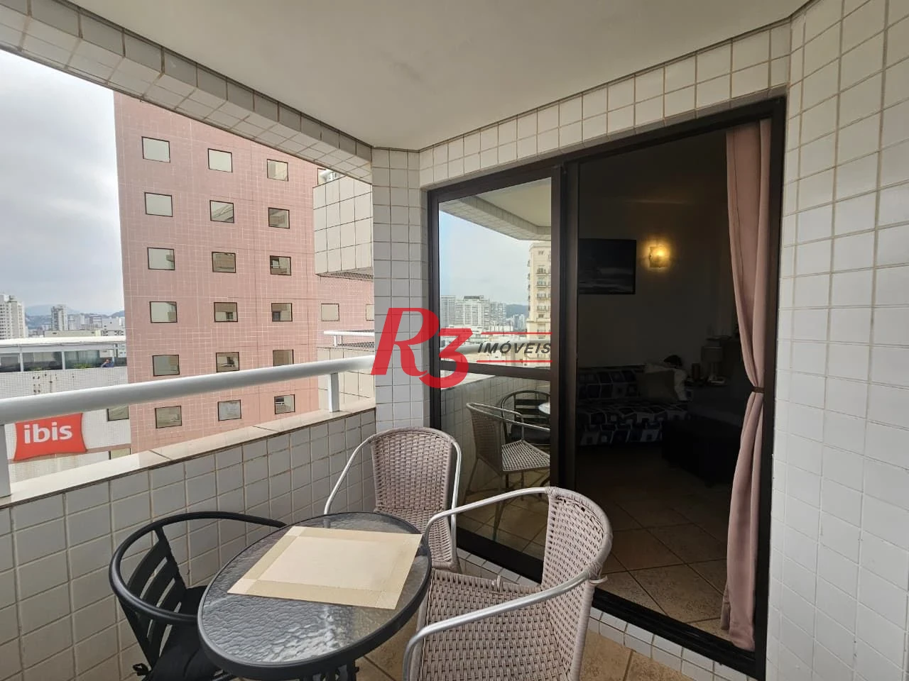 Flat com 1 dormitório à venda, 45 m² por R$ 530.000,00 - Boqueirão - Santos/SP