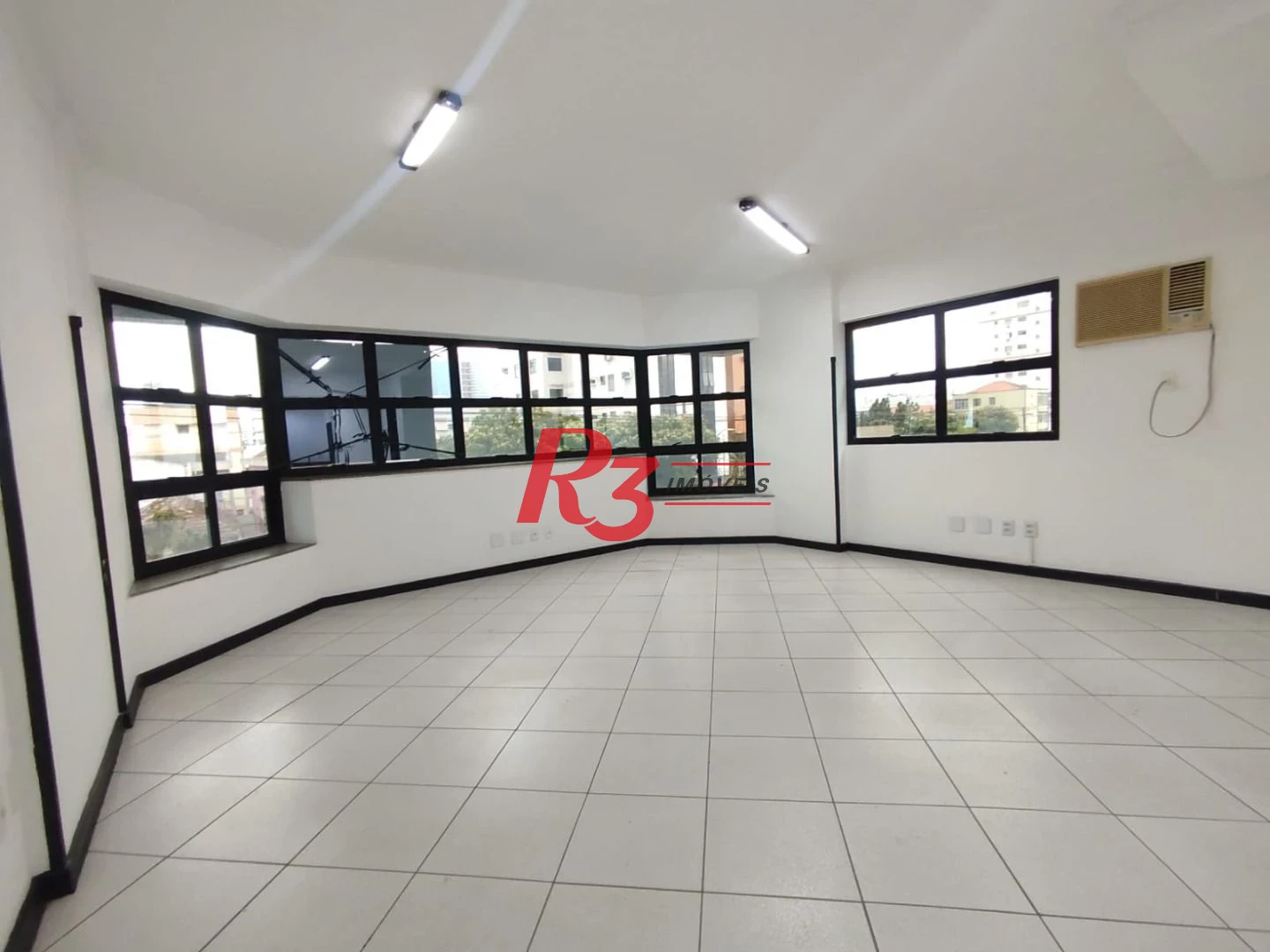 Sala para alugar, 100 m² por R$ 5.000,00/mês - Aparecida - Santos/SP