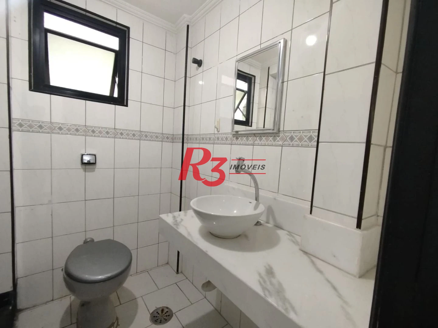 Sala para alugar, 100 m² por R$ 5.000,00/mês - Aparecida - Santos/SP