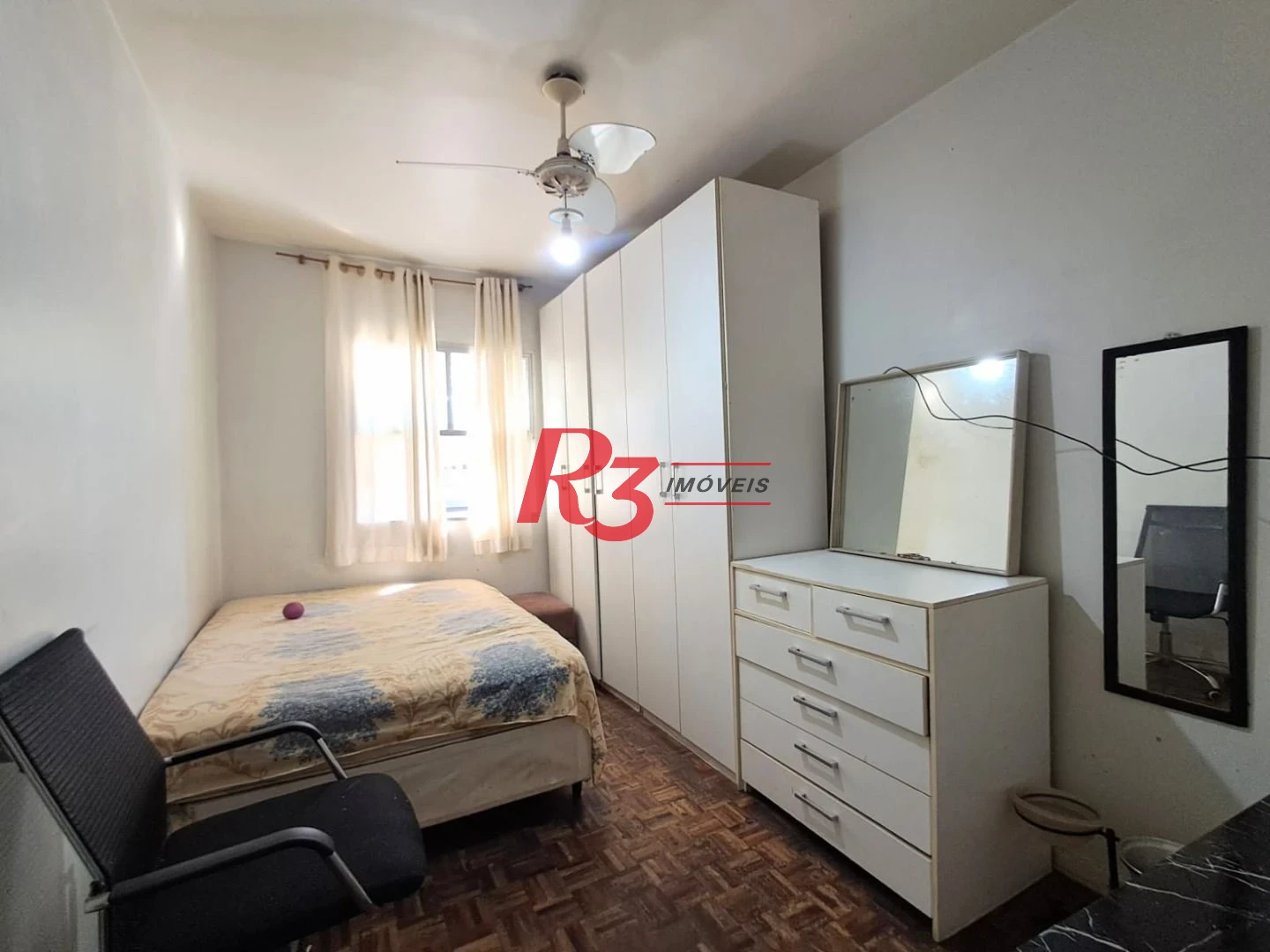 Apartamento com 3 dormitórios à venda, 75 m² por R$ 400.000,00 - Encruzilhada - Santos/SP