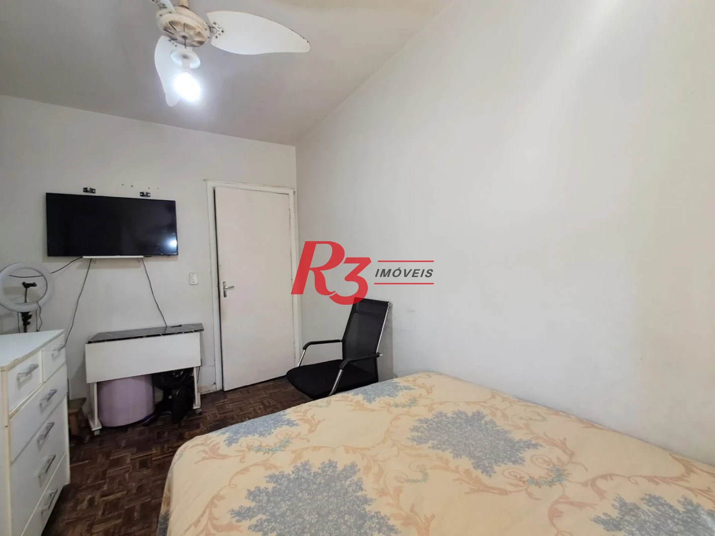 Apartamento com 3 dormitórios à venda, 75 m² por R$ 400.000,00 - Encruzilhada - Santos/SP
