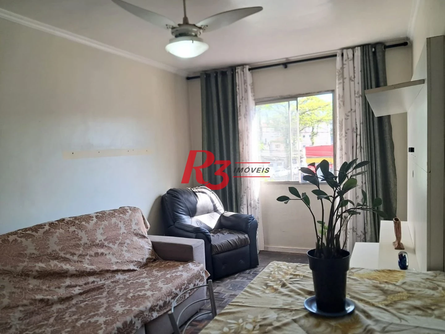 Apartamento com 3 dormitórios à venda, 75 m² por R$ 400.000,00 - Encruzilhada - Santos/SP