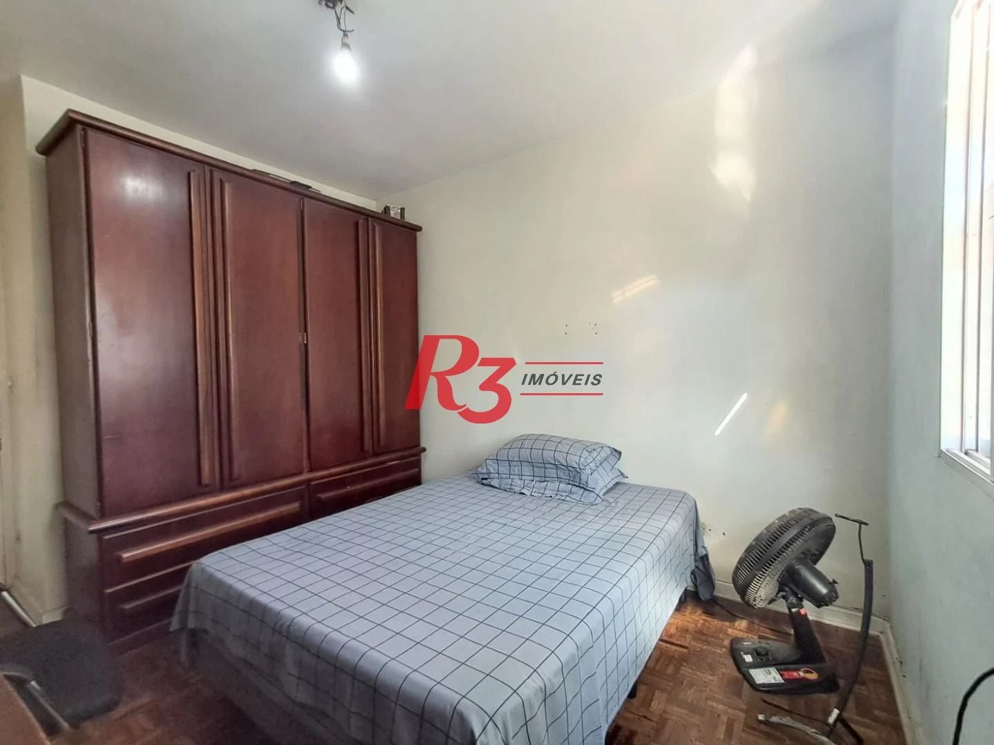 Apartamento com 3 dormitórios à venda, 75 m² por R$ 400.000,00 - Encruzilhada - Santos/SP
