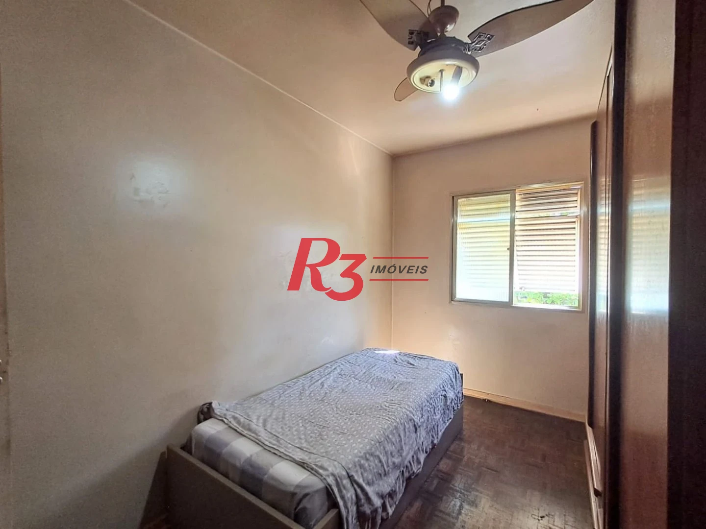 Apartamento com 3 dormitórios à venda, 75 m² por R$ 400.000,00 - Encruzilhada - Santos/SP