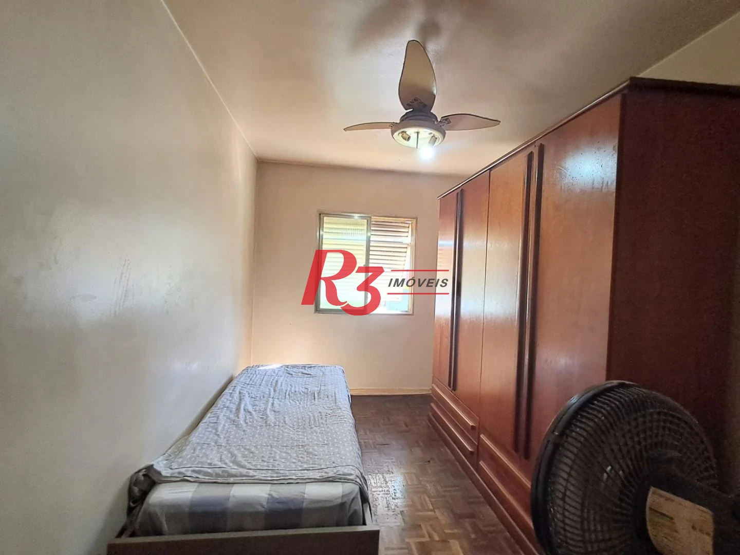 Apartamento com 3 dormitórios à venda, 75 m² por R$ 400.000,00 - Encruzilhada - Santos/SP