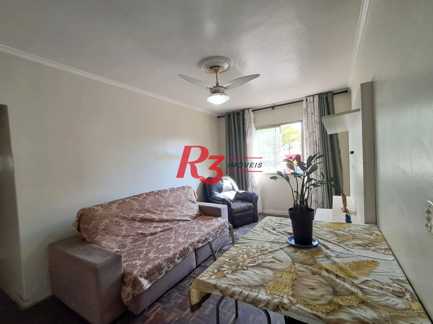 Apartamento com 3 dormitórios à venda, 75 m² por R$ 400.000,00 - Encruzilhada - Santos/SP