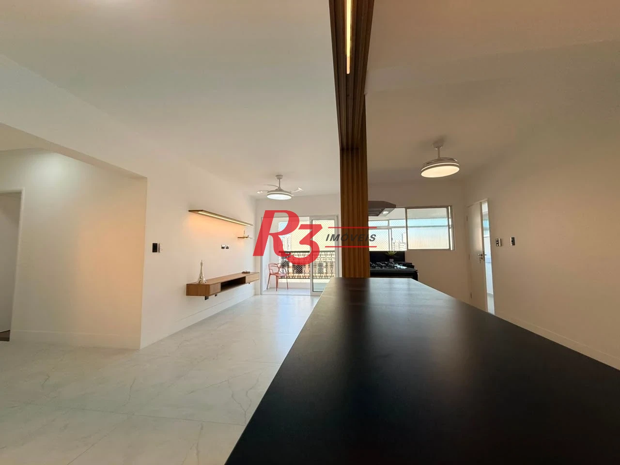Apartamento com 2 dormitórios à venda, 129 m² por R$ 799.000,00 - Campo Grande - Santos/SP