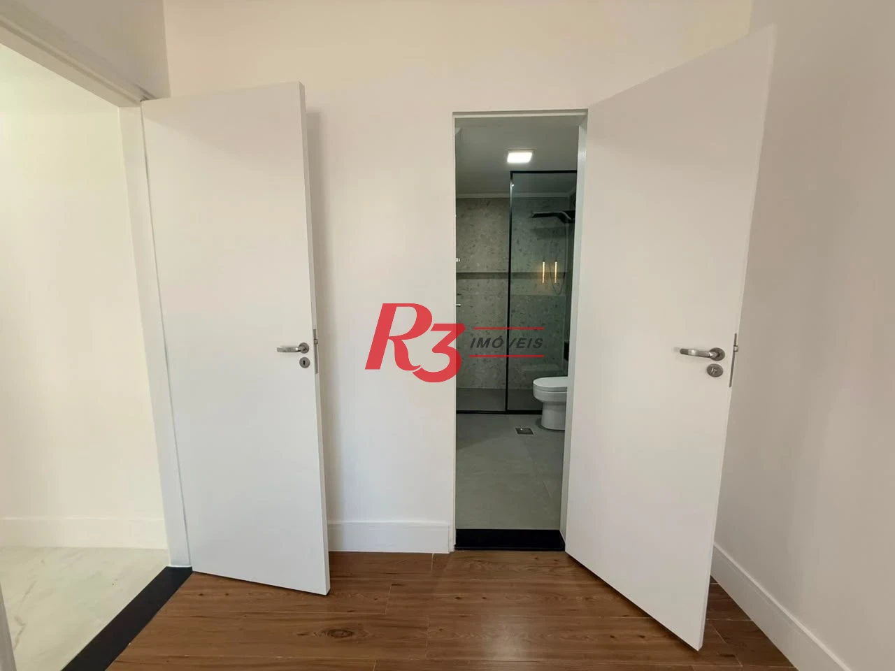 Apartamento com 2 dormitórios à venda, 129 m² por R$ 799.000,00 - Campo Grande - Santos/SP