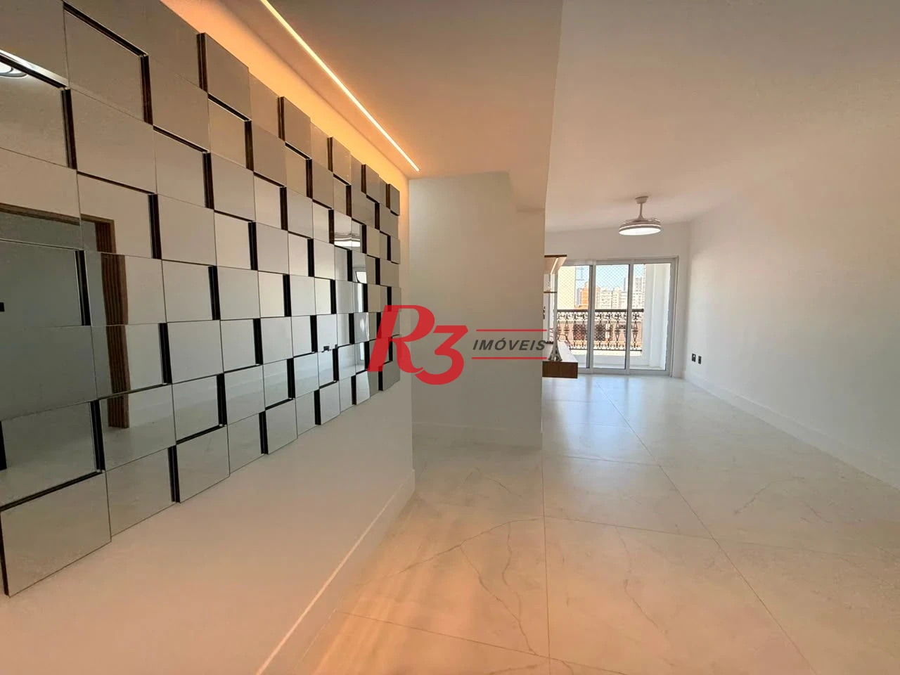 Apartamento com 2 dormitórios à venda, 129 m² por R$ 799.000,00 - Campo Grande - Santos/SP