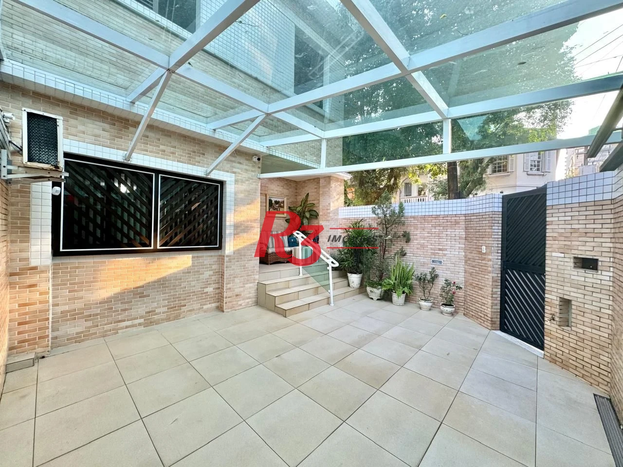Sobrado à venda, 150 m² por R$ 1.500.000,00 - Gonzaga - Santos/SP